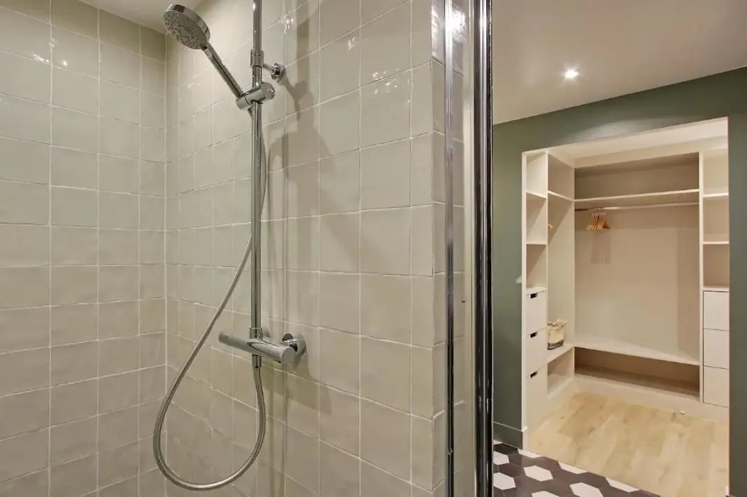 2 Appartements En 1 - Superbe Logement Pres Du Louvre L 12P パリ アパート