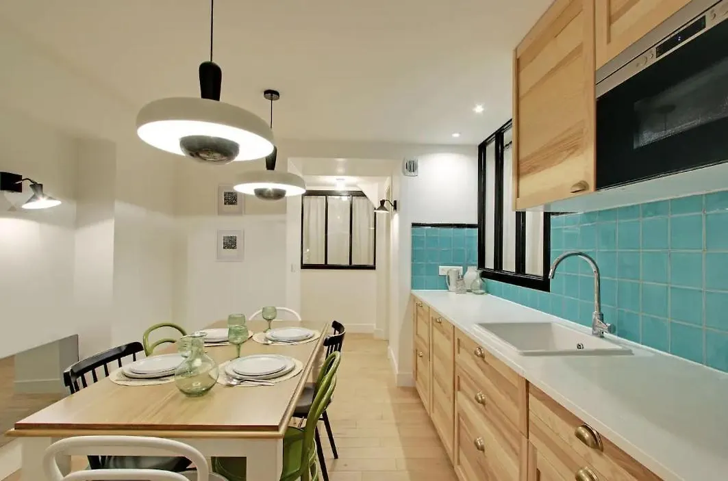 2 Appartements En 1 - Superbe Logement Pres Du Louvre L 12P Paris Apartment