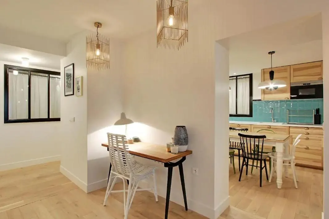 Apartment 2 Appartements En 1 - Superbe Logement Pres Du Louvre L 12P Paris
